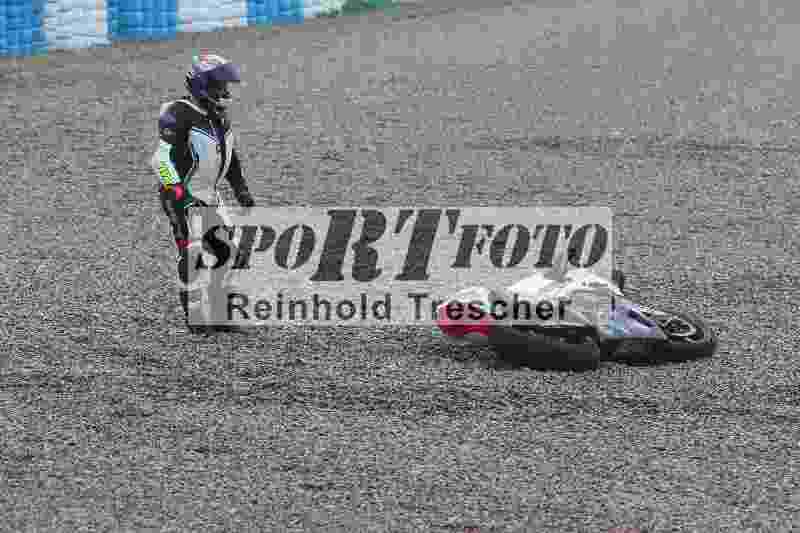 /Archiv-2025/01 24.-27.01.2025 Moto Center Thun Jerez/rot-red/168